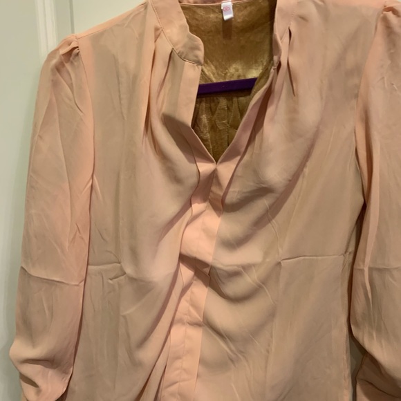 Peach Blouse - Picture 2 of 3
